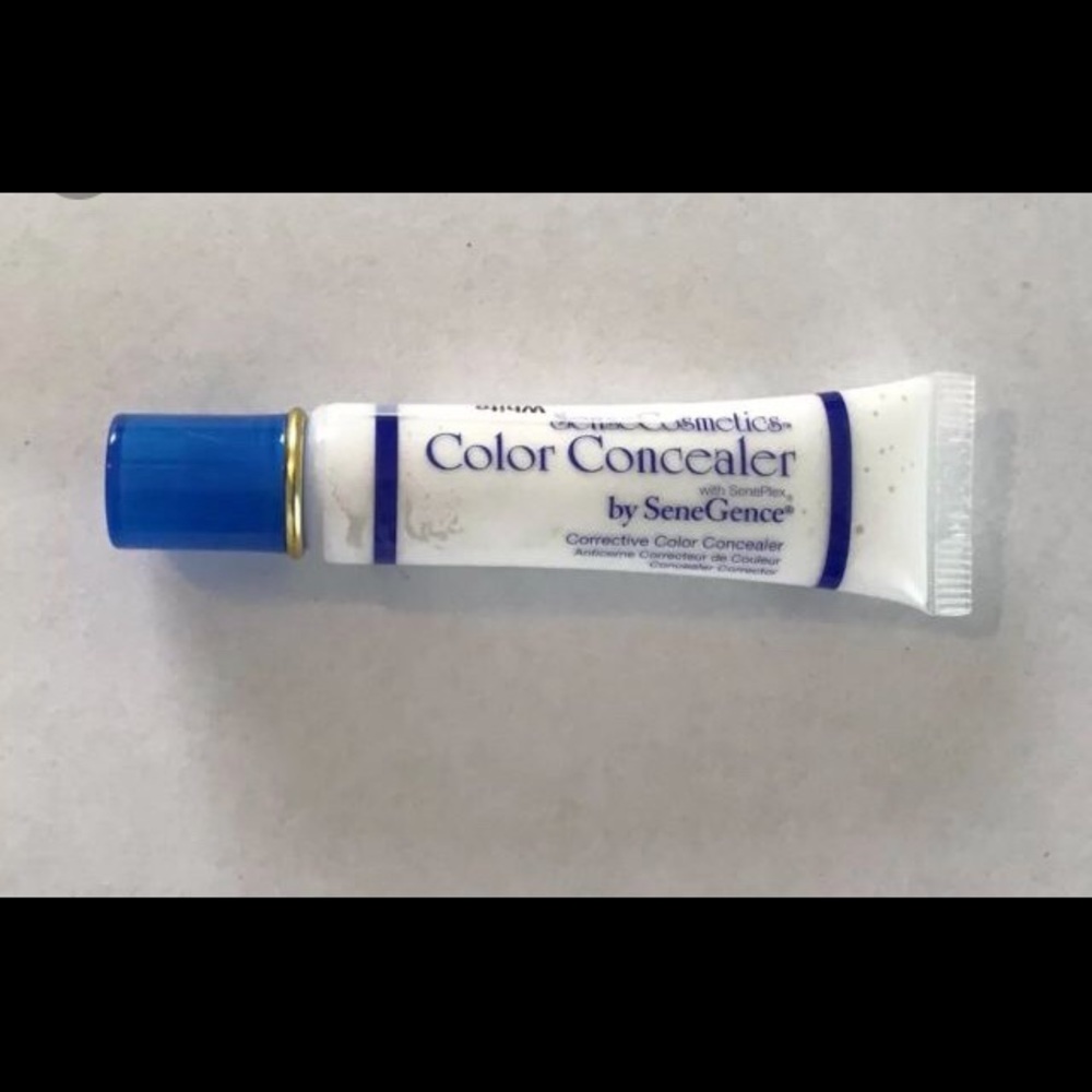NWT Senegence "White Cokor Corrector/highlight"